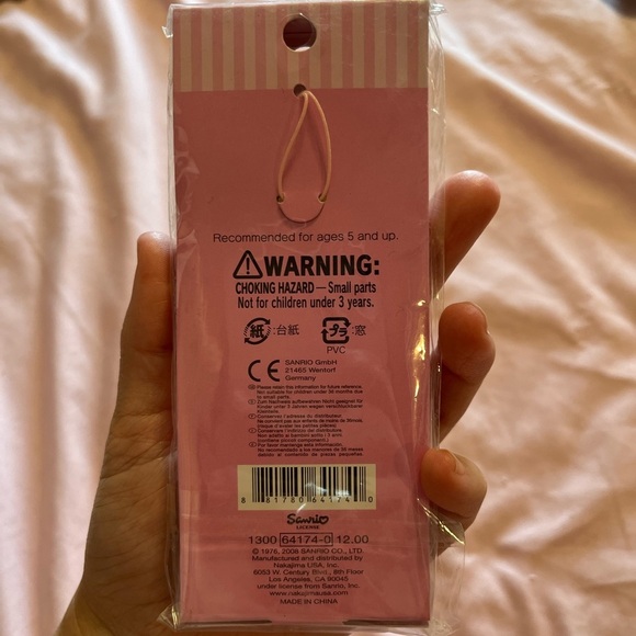 2008 Sanrio Hello Kitty Keychain/Phone Charm. Brand New. - Picture 2 of 2
